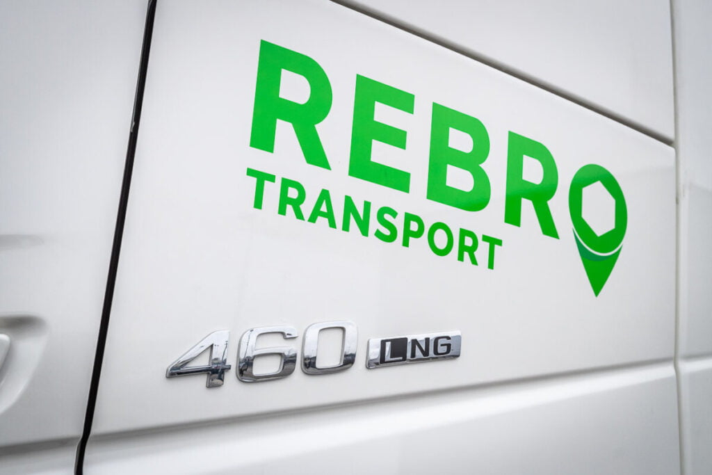 LNG transport Rebro